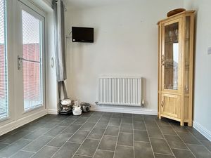 Dining Area- click for photo gallery
